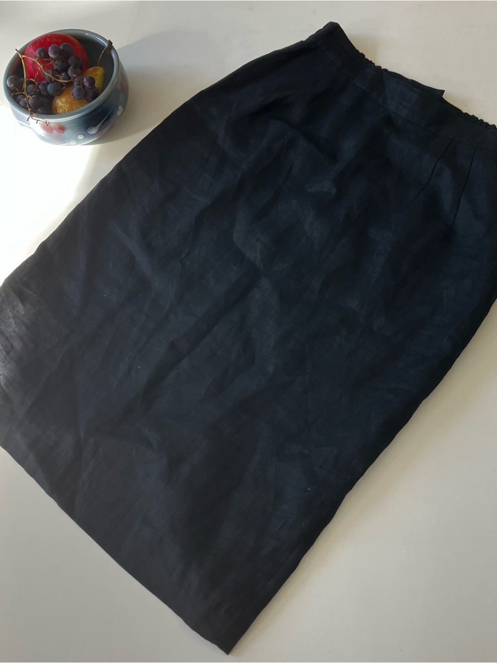 Black Women's Pencil Skirt 8 - Nancy Johnson 100% Linen (outer)